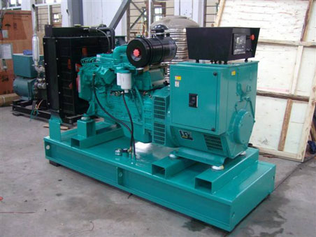 襄垣200kw康明斯柴油发电机组图片 襄垣200kw康明斯柴油发电机组图片